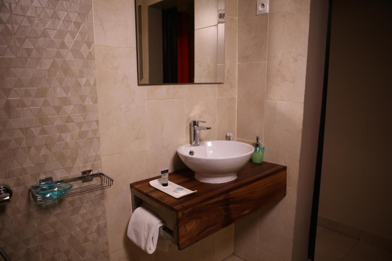 Au Bord De L'Eau Hotell Bamako Eksteriør bilde