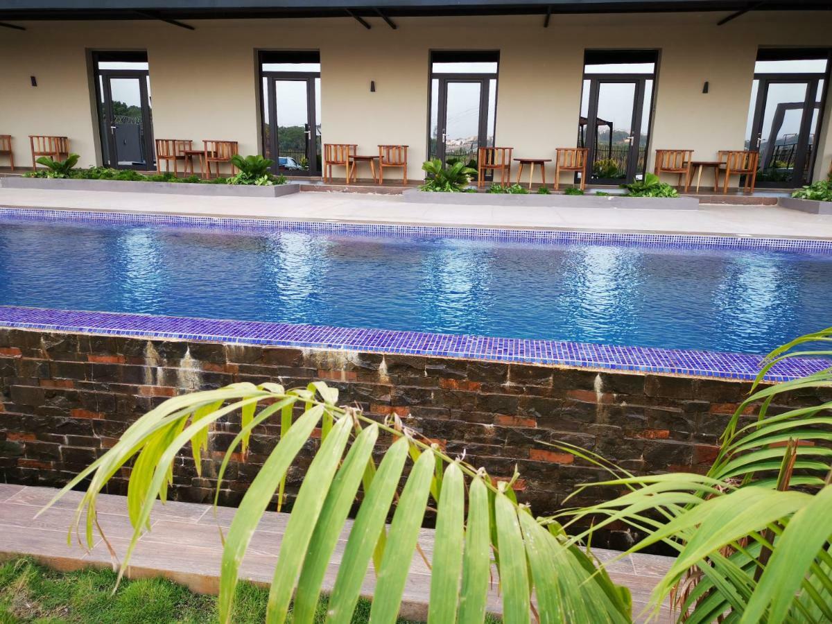Au Bord De L'Eau Hotell Bamako Eksteriør bilde