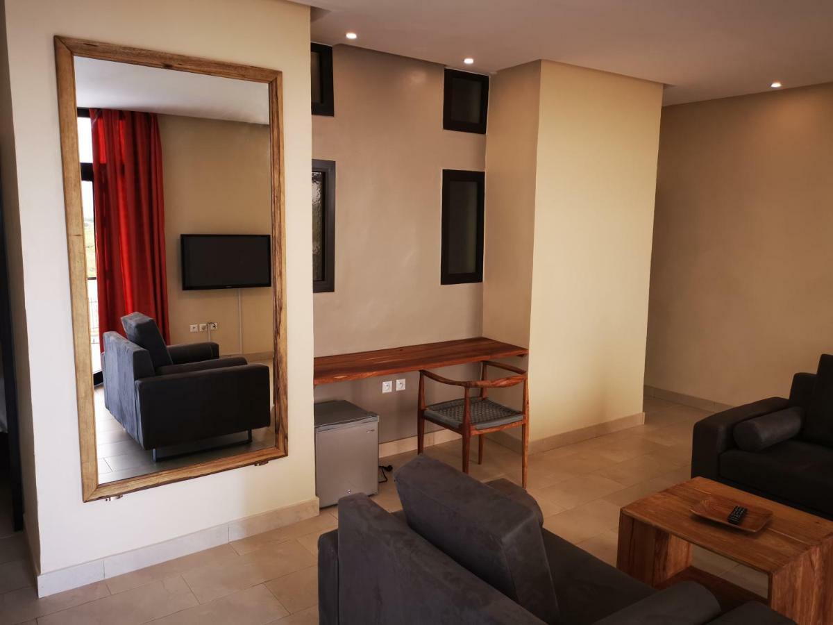 Au Bord De L'Eau Hotell Bamako Eksteriør bilde